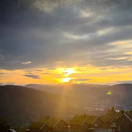 Design With Mountain Views In Hafjell *